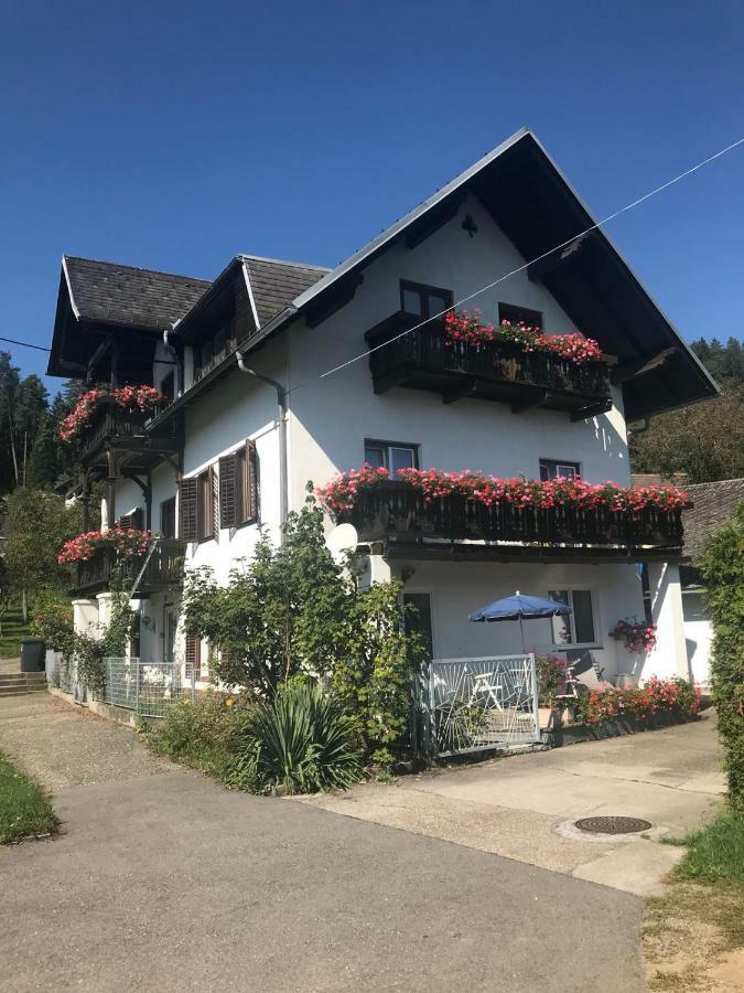 Villa Nusswald Krumpendorf Esterno foto